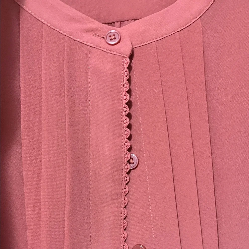LOFT Rose Pink Pleated Button-Front Blouse - Picture 4 of 4